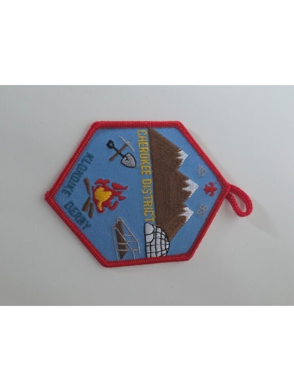 1985 Cherokee District Klondike Derby Patch Boy Scouts Igloo Snow Campfire